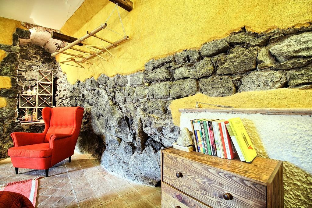 La Tavernetta ซานตา เวเนรินา ภายนอก รูปภาพ